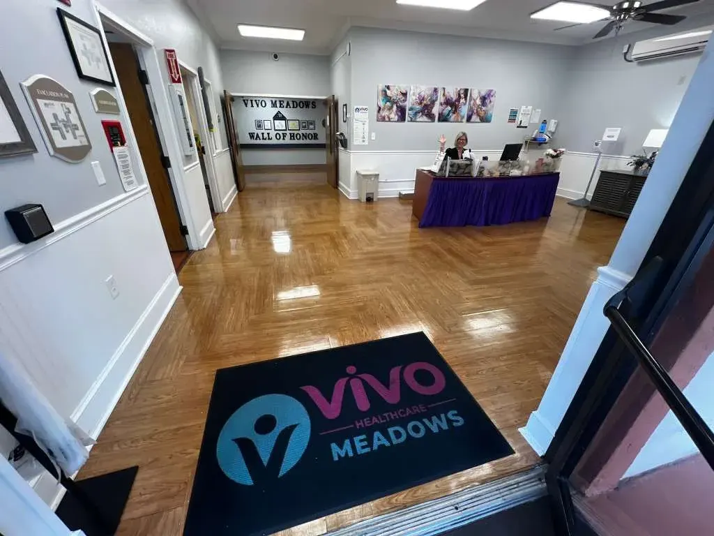 The entry at Vivo Healthcare Meadows, with the Vivo Healthcare mat inside the doors