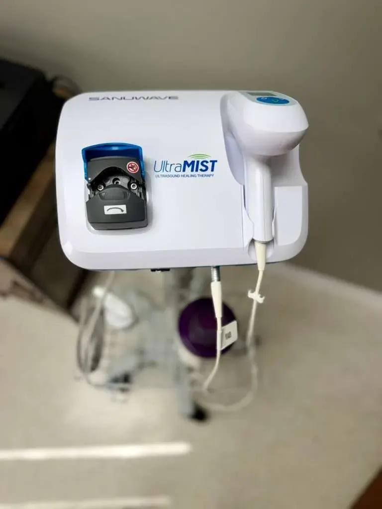 The ultrasound wound-therapy unit used for wound care at Vivo Healthcare Meadows
